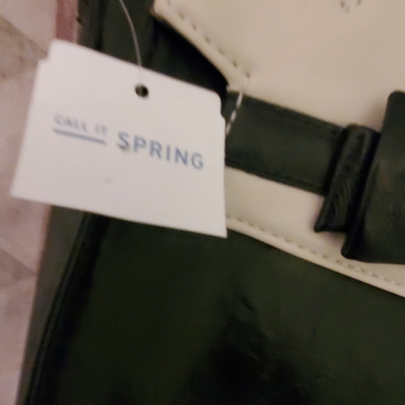 Call it spring Handbag - Picture 2 of 8